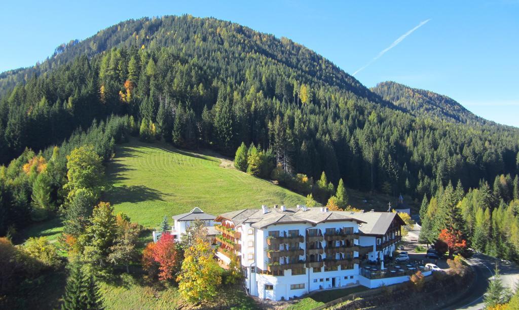 Ganischgerhof Mountain Resort & Spa Нова-Поненте Экстерьер фото